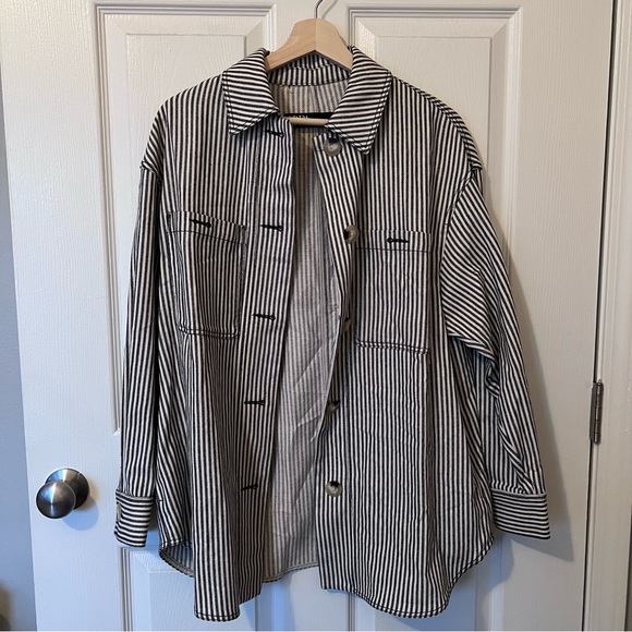 Zara oversized button down shacket - Picture 3 of 4